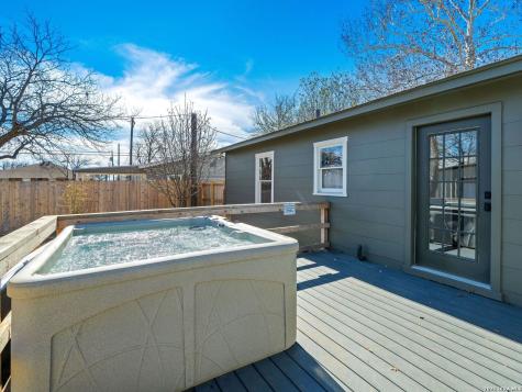 511 Olive Street Fredericksburg TX 78624