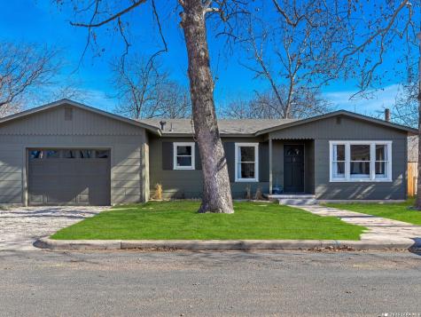 511 Olive Street Fredericksburg TX 78624