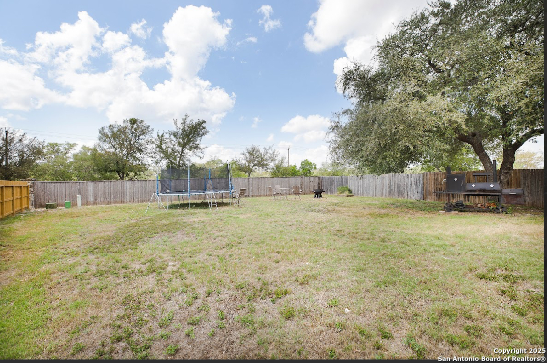 14914 Laudie Fox San Antonio TX 78253
