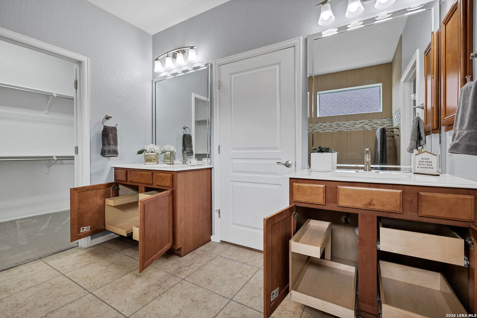 4550 Fort Boggy San Antonio TX 78253
