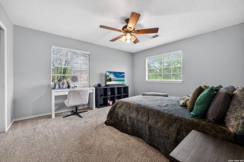 1510 Blackbridge San Antonio TX 78253