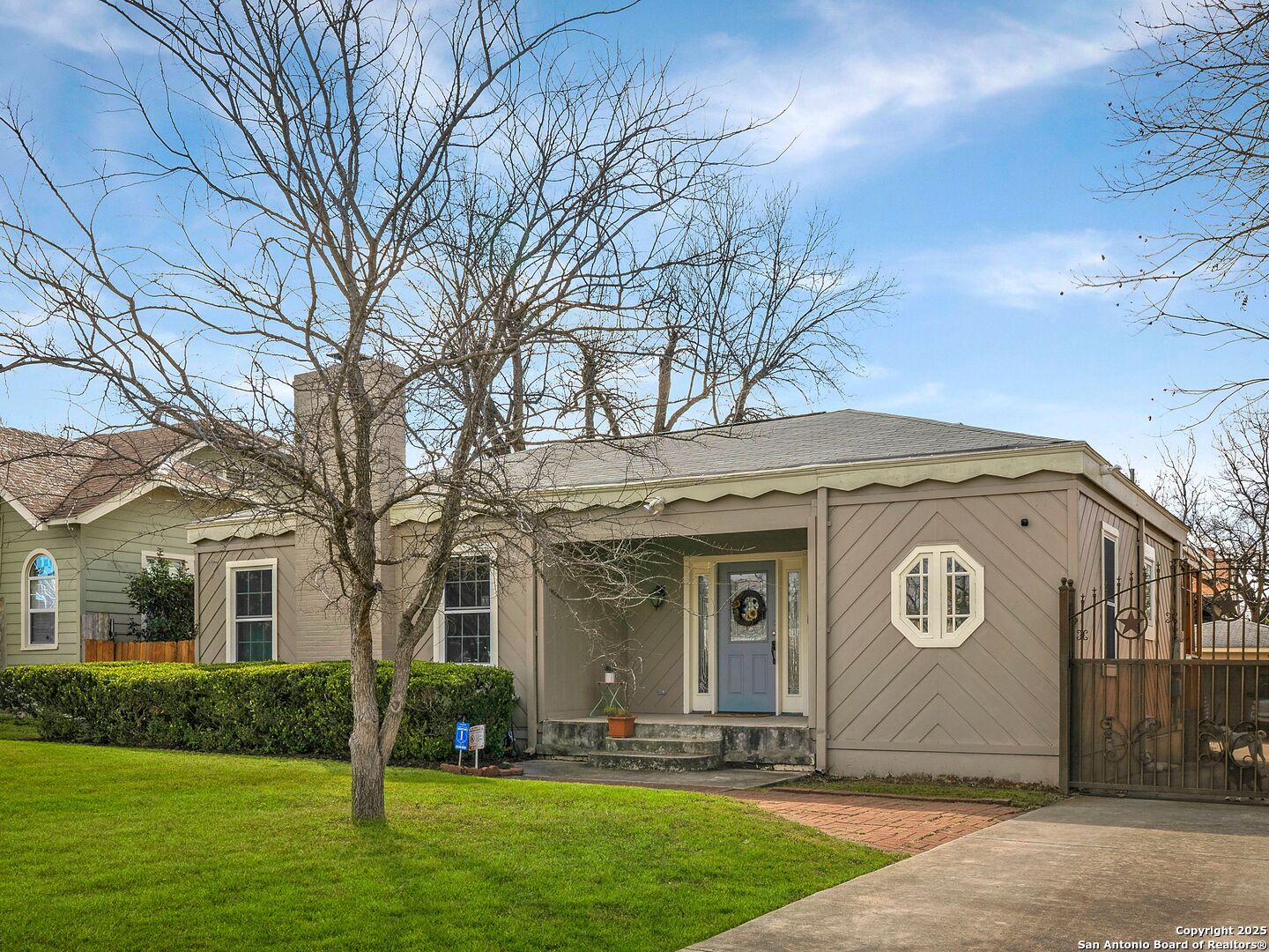 2210 W Huisache Avenue San Antonio TX 78201