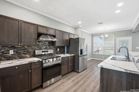 3214 Fontenay San Antonio TX 78251