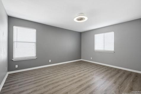 3214 Fontenay San Antonio TX 78251