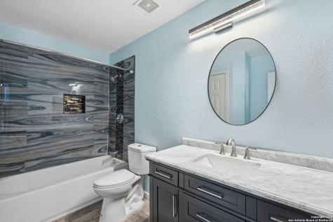 3214 Fontenay San Antonio TX 78251