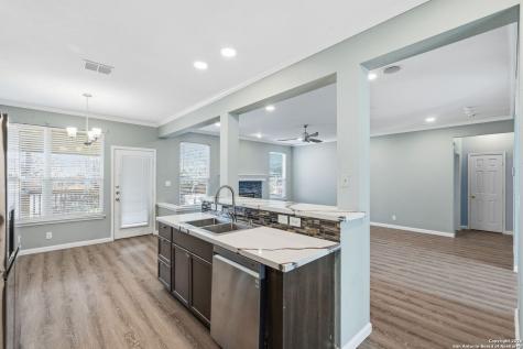 3214 Fontenay San Antonio TX 78251