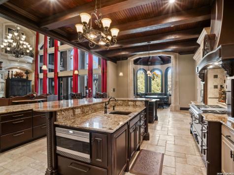 8730 Terra Gate San Antonio TX 78255
