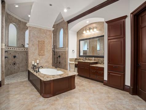 8730 Terra Gate San Antonio TX 78255
