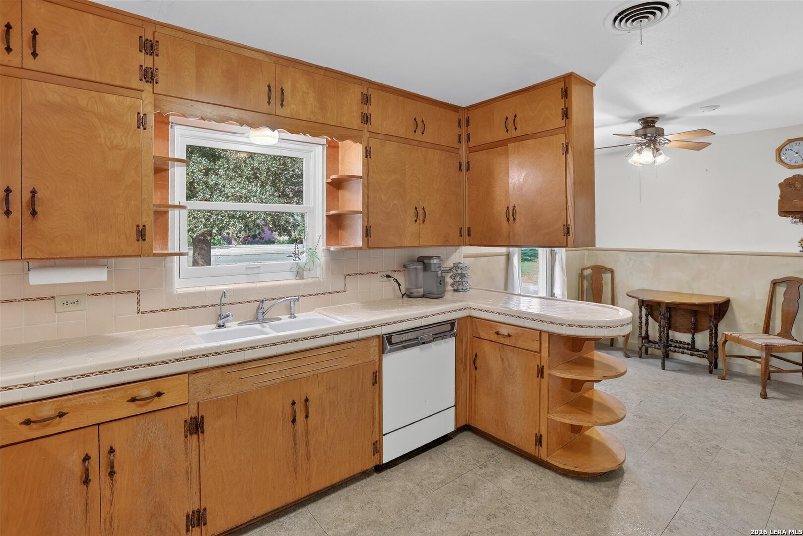 2611 Danbury Street San Antonio TX 78217
