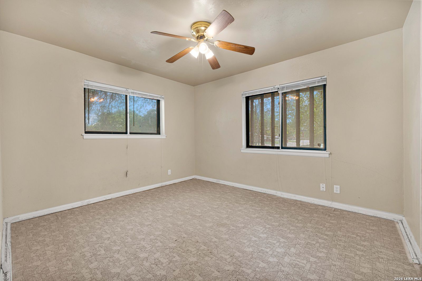 4439 Sunnyvale Lane San Antonio TX 78217
