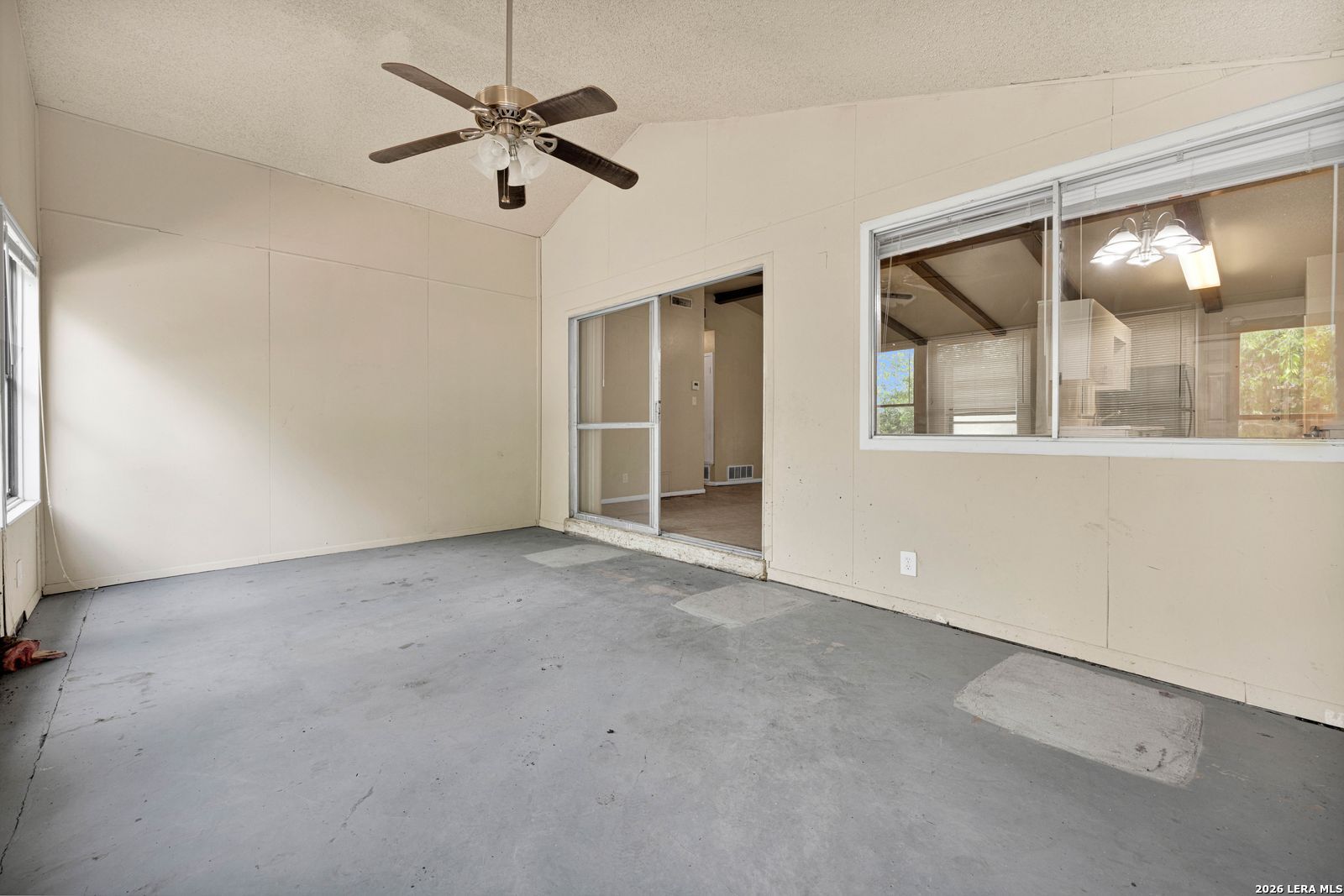 4439 Sunnyvale Lane San Antonio TX 78217