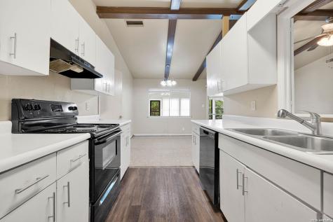 4439 Sunnyvale Lane San Antonio TX 78217