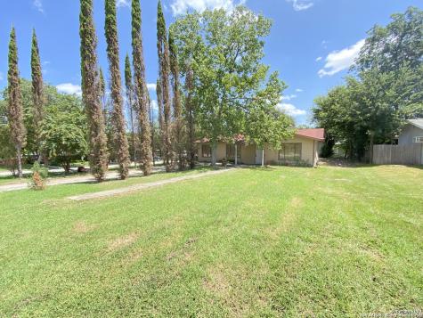 2707 Becker Street New Braunfels TX 78130