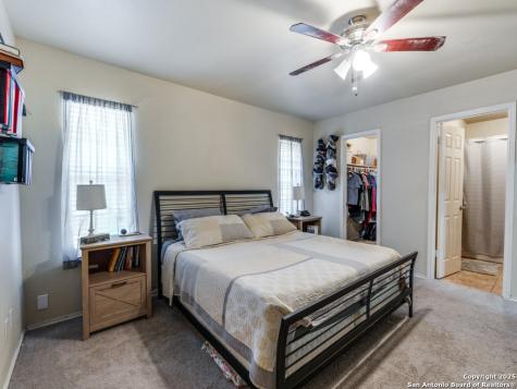 5615 Wood Climb Street San Antonio TX 78233