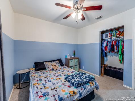 5615 Wood Climb Street San Antonio TX 78233