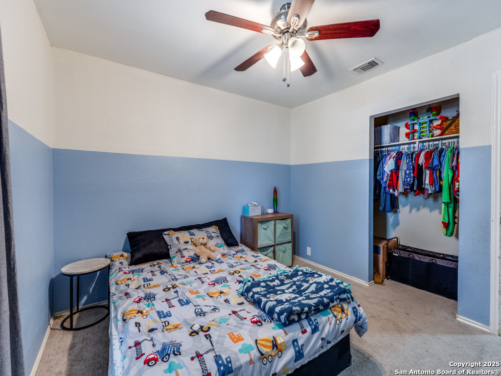 5615 Wood Climb Street San Antonio TX 78233