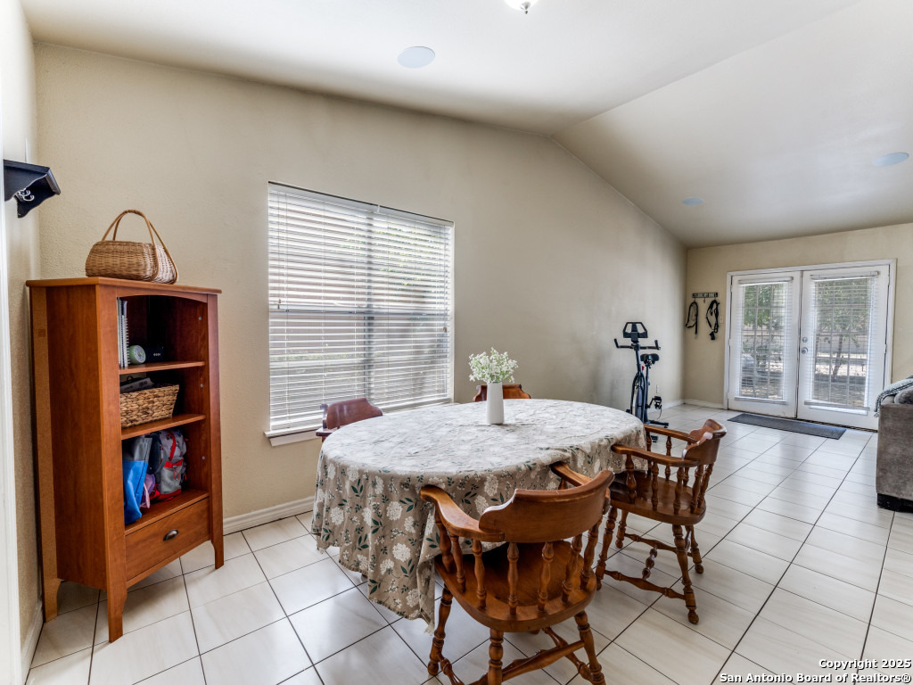 5615 Wood Climb Street San Antonio TX 78233