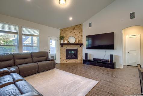 27210 Volcano San Antonio TX 78260