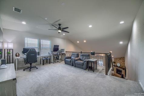 27210 Volcano San Antonio TX 78260