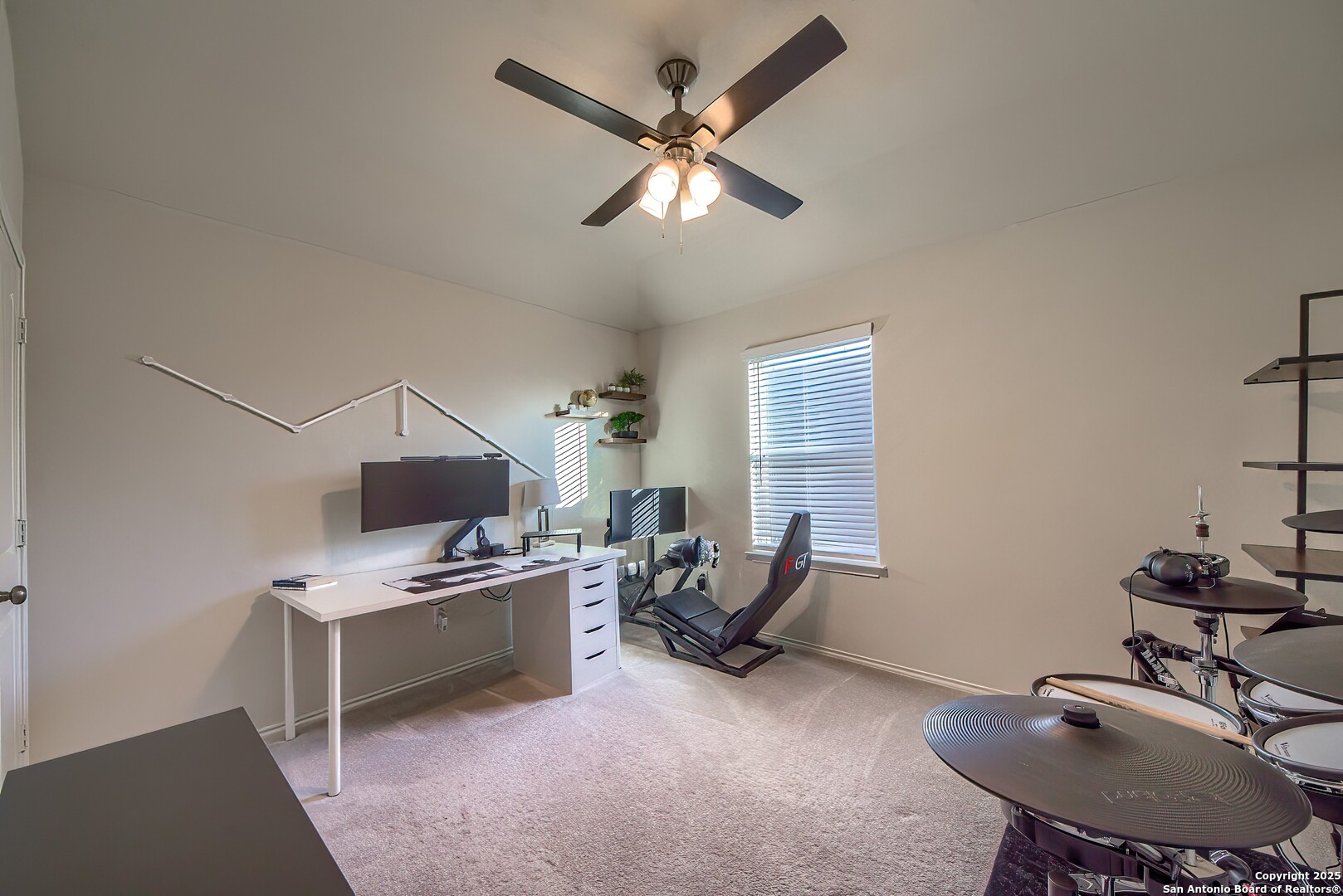 27210 Volcano San Antonio TX 78260
