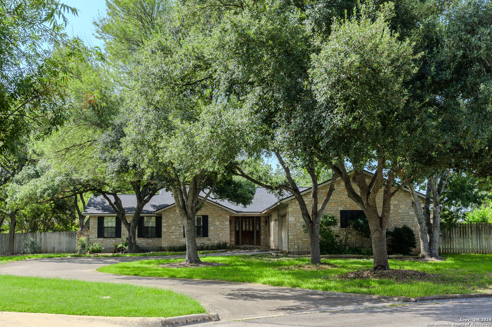 210 Oak Court New Braunfels TX 78132