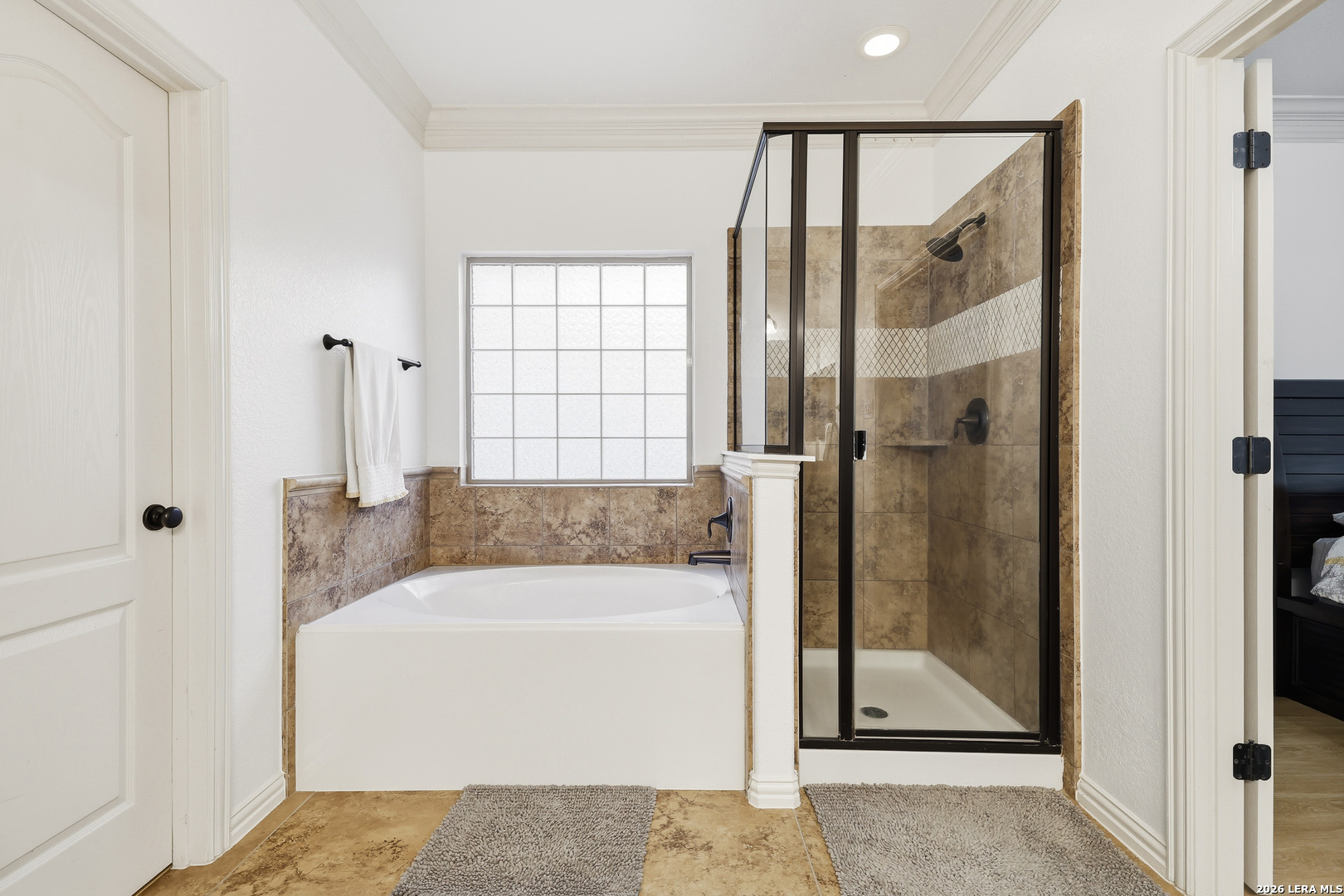 24510 Glass Canyon San Antonio TX 78260