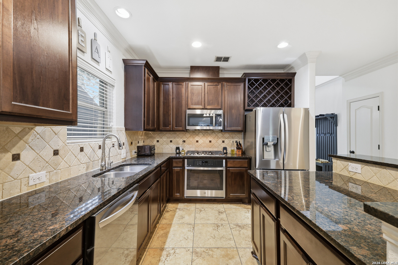 24510 Glass Canyon San Antonio TX 78260