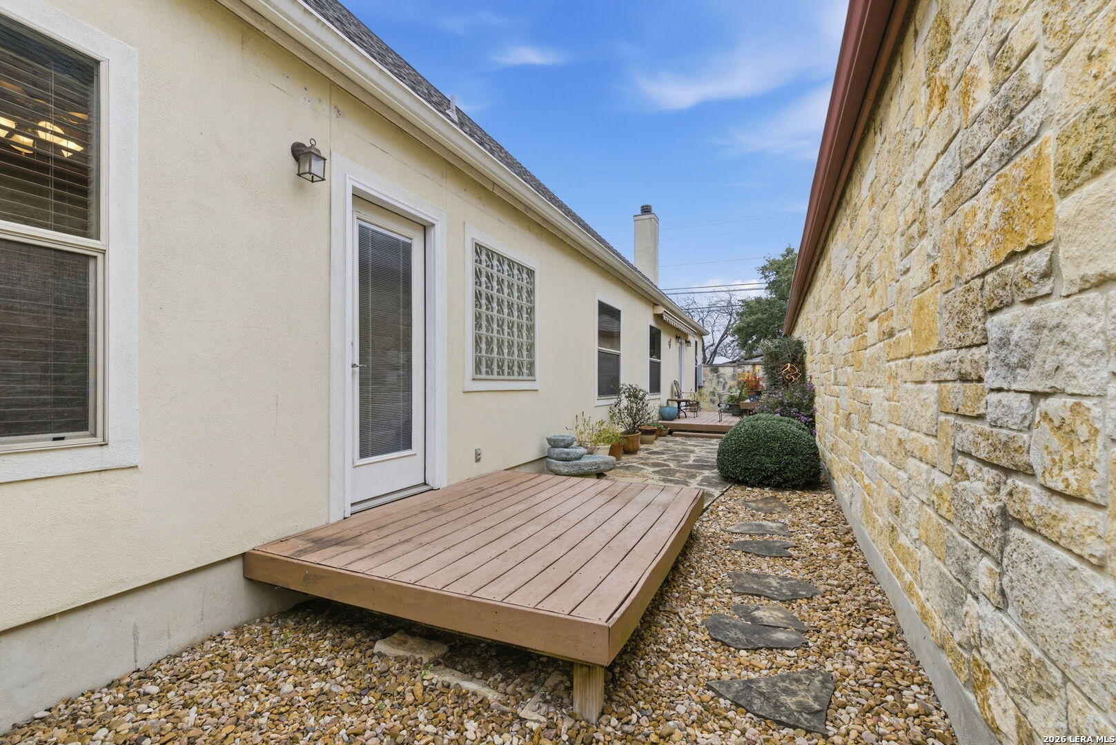 329 E Bandera Boerne TX 78006