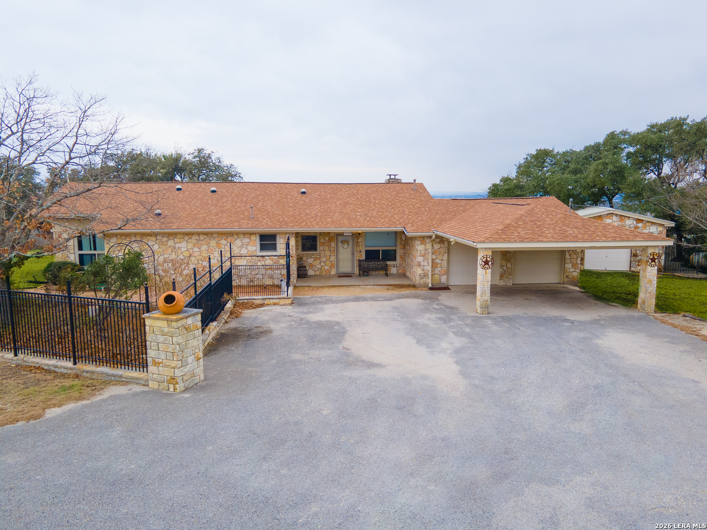 1130 Crossbow Canyon Lake TX 78133