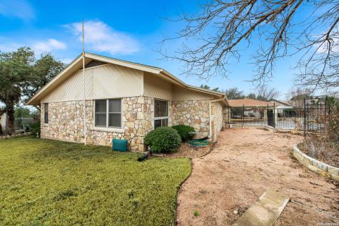 1130 Crossbow Canyon Lake TX 78133