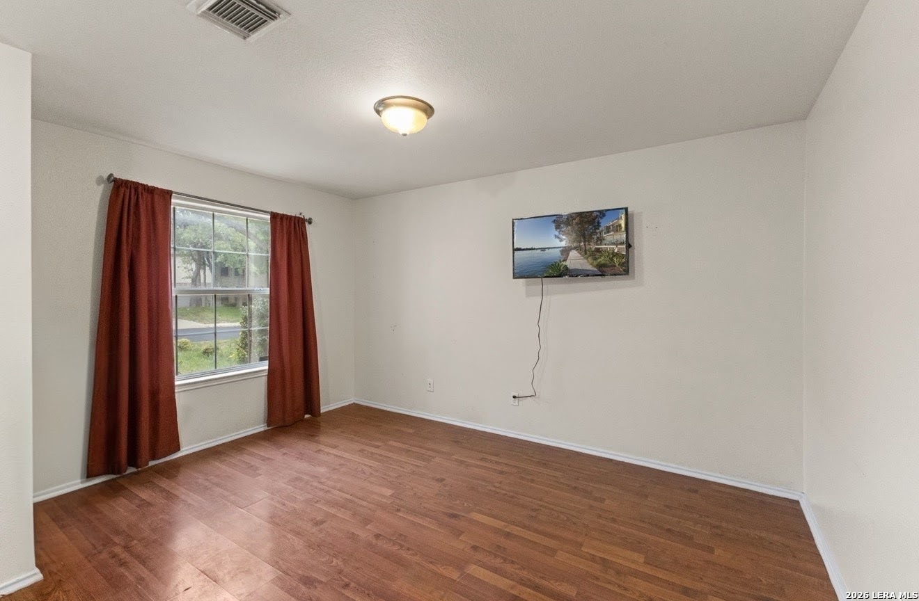 1427 Kingsbridge San Antonio TX 78253