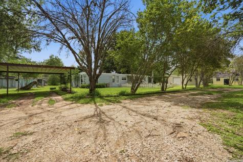 10970 Pearsall Road Atascosa TX 78002