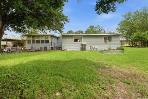 10970 Pearsall Road Atascosa TX 78002