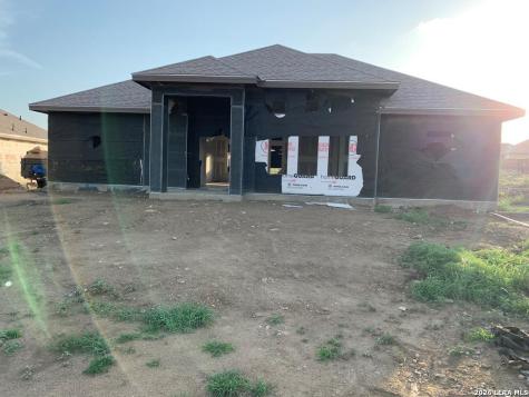 187 Christina Parkway Eagle Pass TX 78852