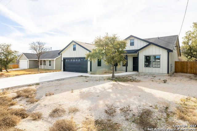 109 Brianna Circle Johnson City TX 78636