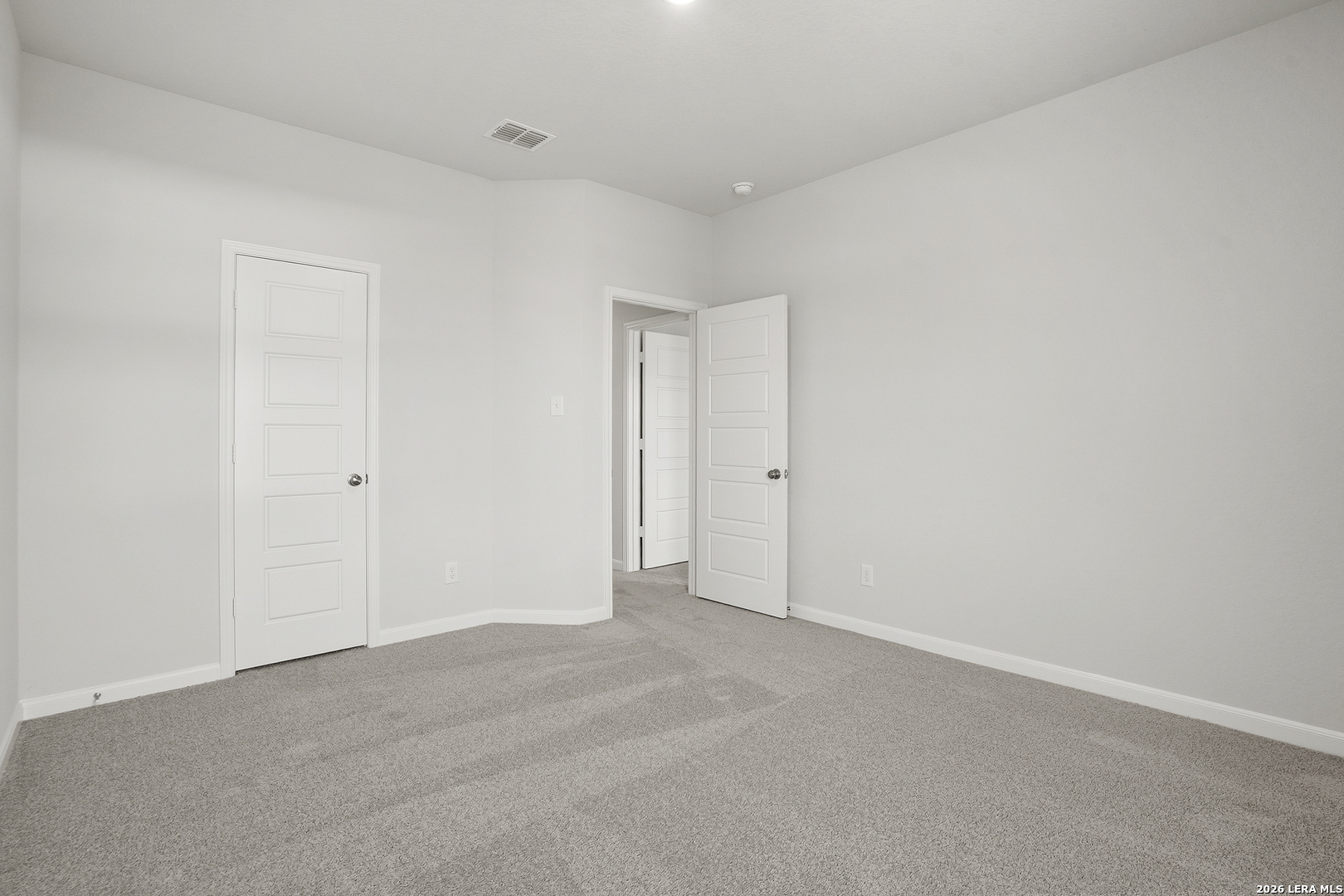 11115 Luckenbach Loop Converse TX 78109