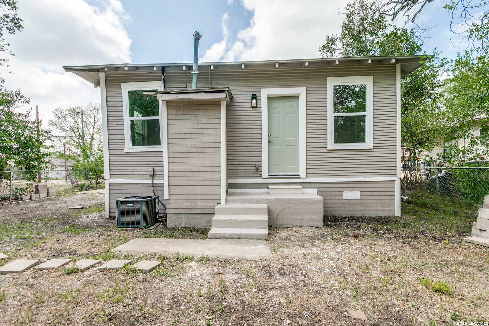 1319 Paso Hondo San Antonio TX 78202