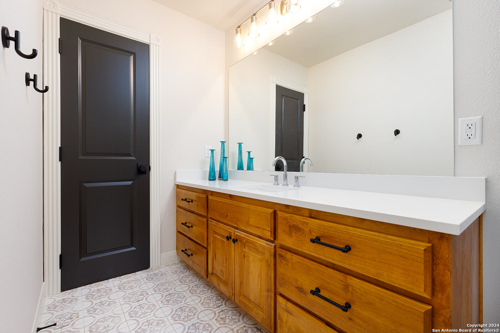 518 Summit Trail Boerne TX 78006