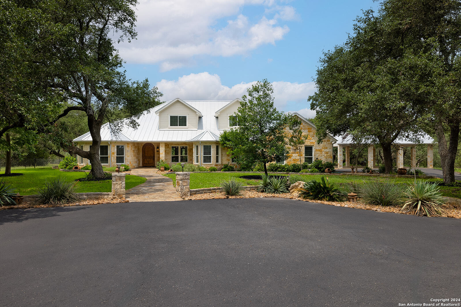 518 Summit Trail Boerne TX 78006