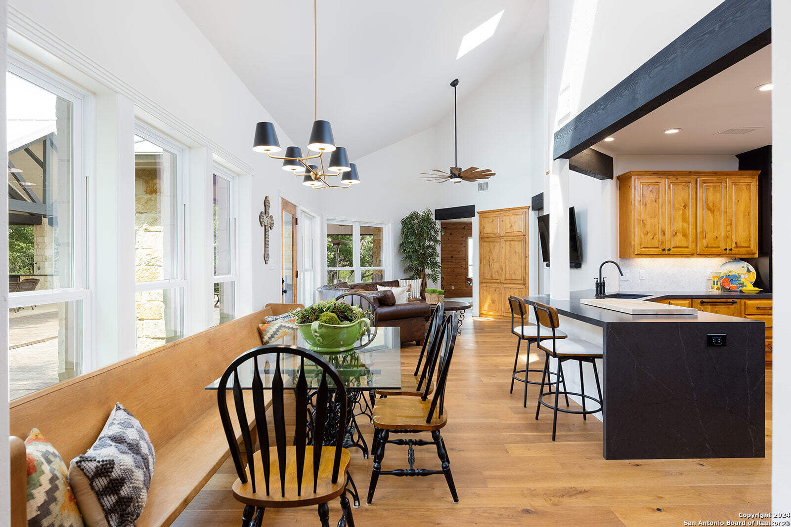 518 Summit Trail Boerne TX 78006