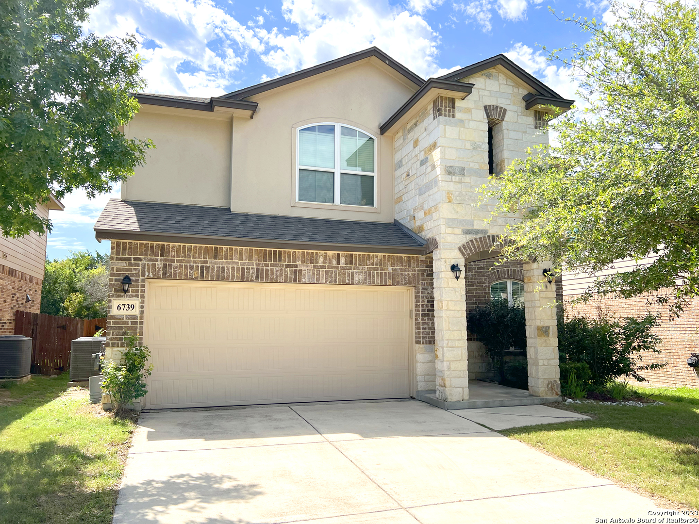 6739 Indian Lodge San Antonio TX 78253