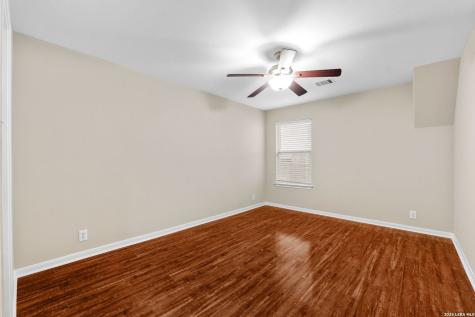 7814 Lacey Oak Cove San Antonio TX 78250