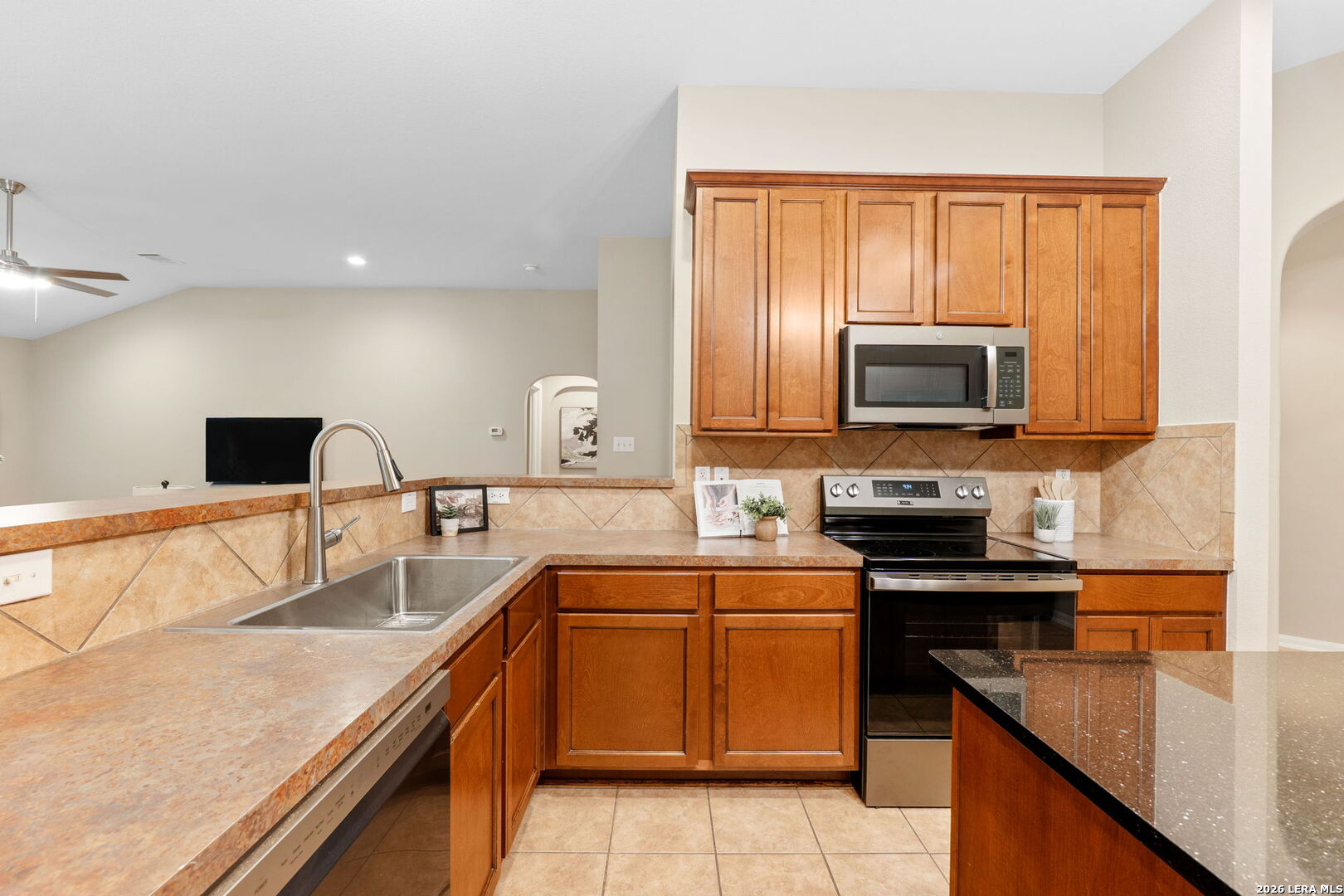 7814 Lacey Oak Cove San Antonio TX 78250