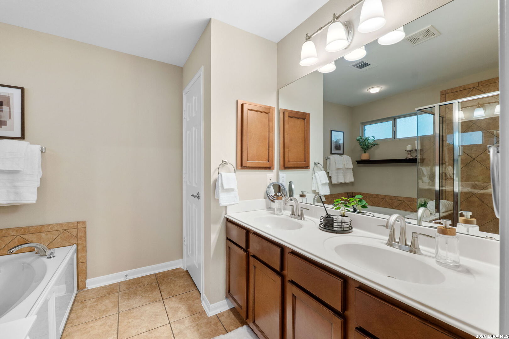 7814 Lacey Oak Cove San Antonio TX 78250