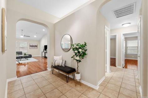7814 Lacey Oak Cove San Antonio TX 78250