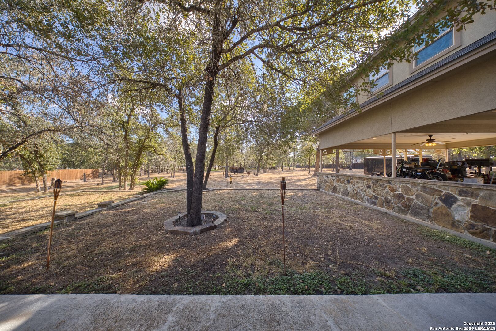 149 Legacy Trace La Vernia TX 78121