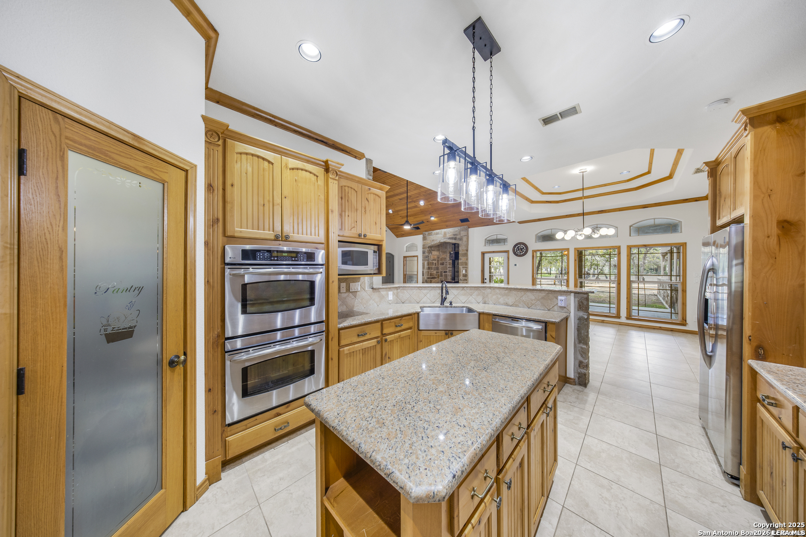 149 Legacy Trace La Vernia TX 78121