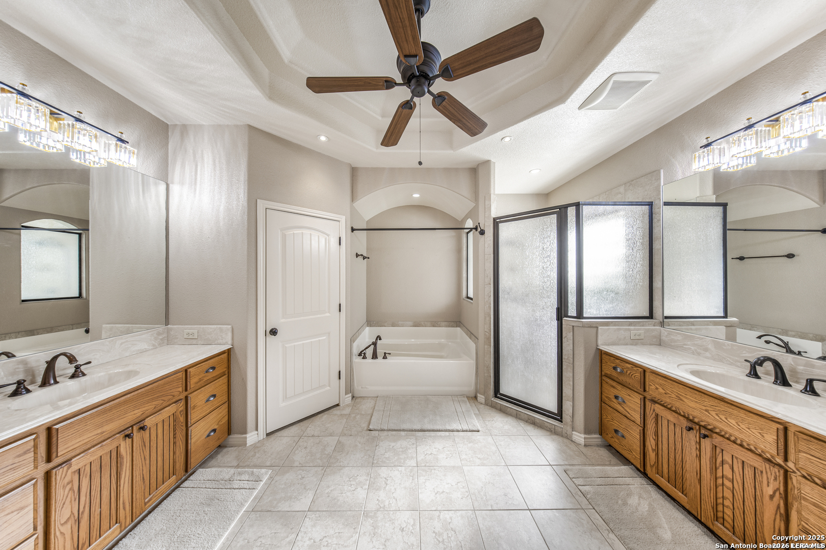 149 Legacy Trace La Vernia TX 78121