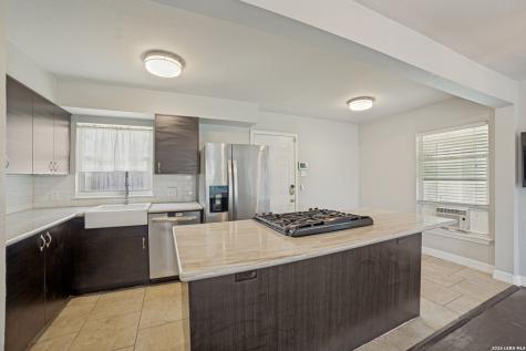 423 Karen Lane San Antonio TX 78209