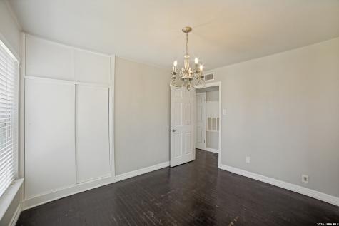 423 Karen Lane San Antonio TX 78209